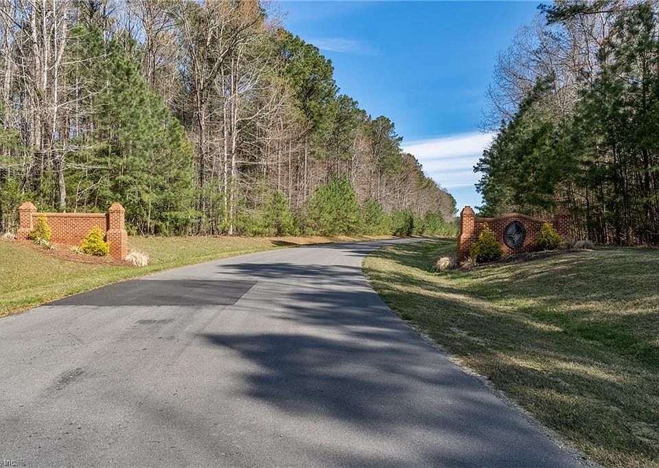 2015 Lawnes Neck Dr, Smithfield, VA 23430 Zillow