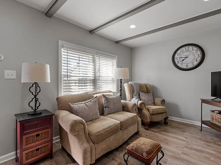 792 Grove St #3 — Photo 2