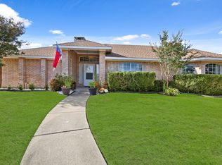 817 Wood Gln, Desoto, TX 75115