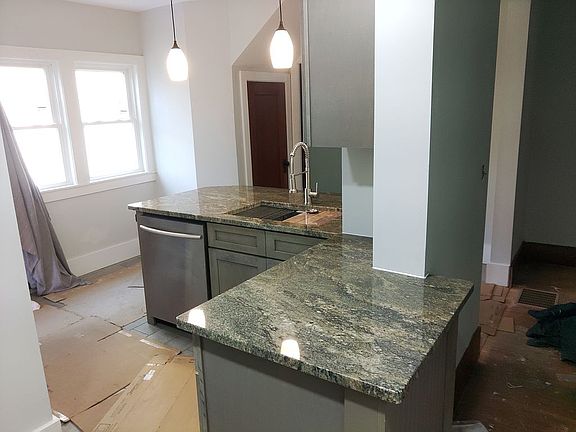 granite kitchen