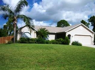 18356 Heather Rd, Fort Myers, FL 33967