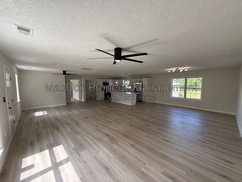 12469 Paige Rd — Photo 4
