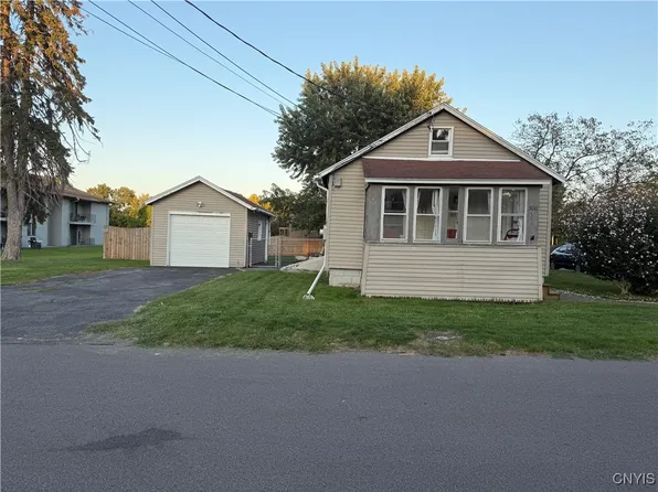 500 Hazelhurst Ave, Syracuse, NY 13206
