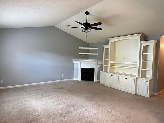 4th image of 4617 Wellington Point Ln