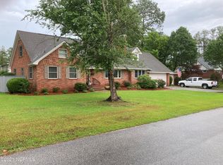 939 E Latham St, Belhaven, NC 27810