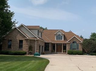 1709 N 2479th Rd, Ottawa, IL 61350