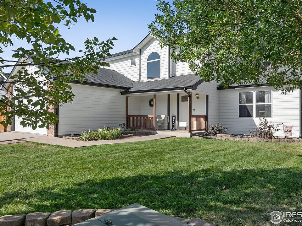 1st image of 2052 Parkwood Dr