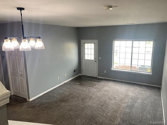 5th image of 26654 Kirkway Cir