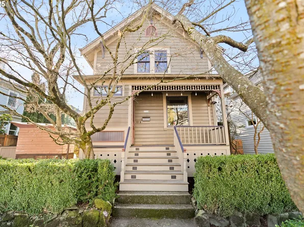 3544 SE Salmon St, Portland, OR 97214