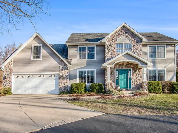 9359 Fox Run, Berrien Center, MI 49102