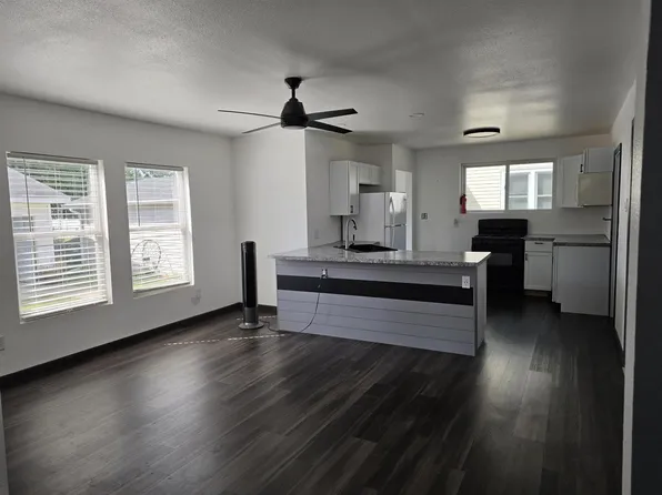 211 12TH STREET NORTH, Wisconsin Rapids, WI 54494