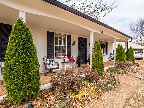 4th image of 1129 Brado Dr