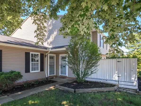 8067 Independence Dr #25-D, Mentor, OH 44060