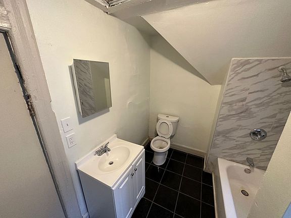 4th image of 2740 N Buffum St #2740A