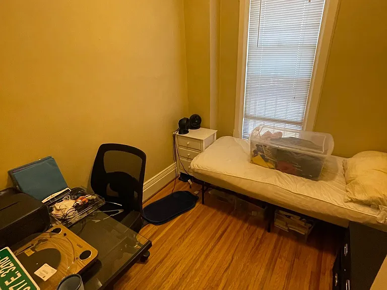 136 Gibbs St #2 — Photo 16