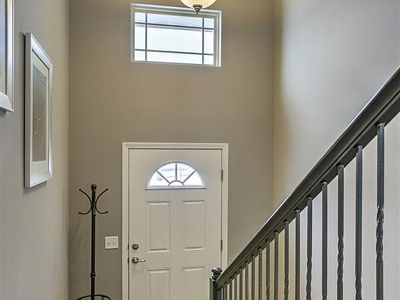 2nd image of 7211 S 183rd Ave