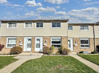 40 Tiffany Dr #80, London, ON N5V 3N3
