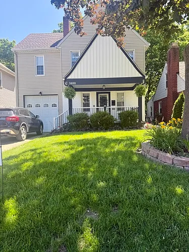 1400 Meadow Rd Photo 1