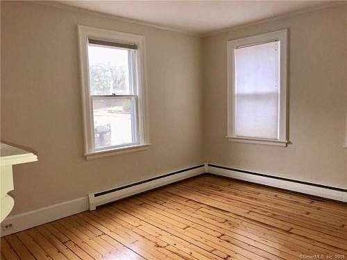 5th image of 106 Elm St #1