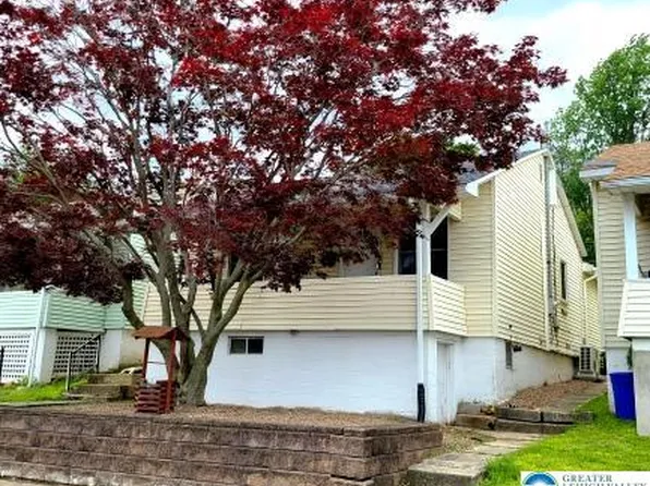 955 Edgemont Ave, Palmerton, PA 18071