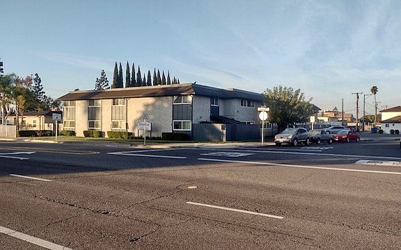 2nd image of 11921 Gilbert St APT 3
