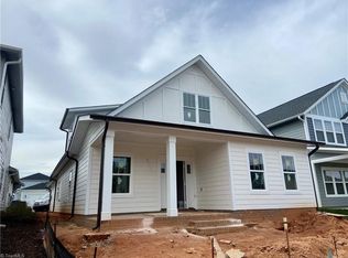 1781 Eastover Dr, Kernersville, NC 27284