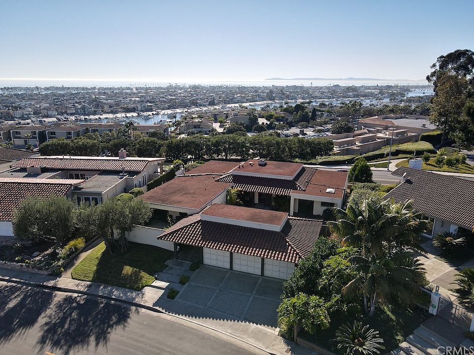 1015 Dolphin Ter, Corona Del Mar, CA 92625 Zillow