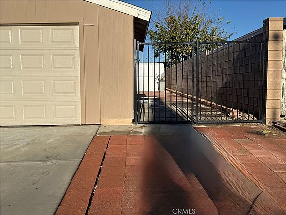 2nd image of 3445 Sparrow Cir