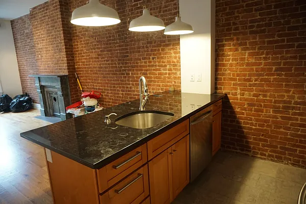 Rented by Town Residential | media 23