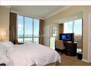 3rd image of 145 E Harmon Ave #2902