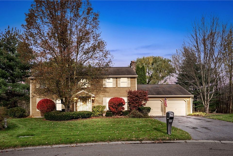 1st image of 7415 Eastgate Cir