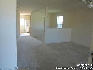 4th image of 3961 Wensledale Dr