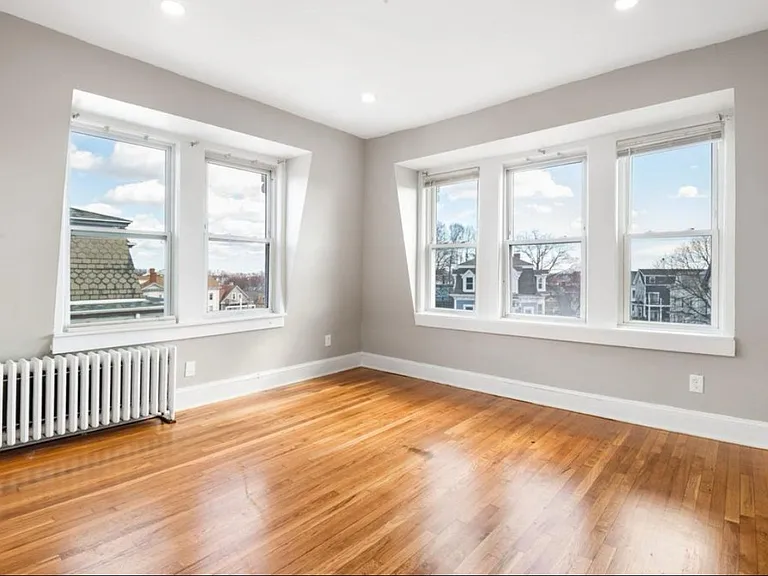 501 Warren St #6 — Photo 7