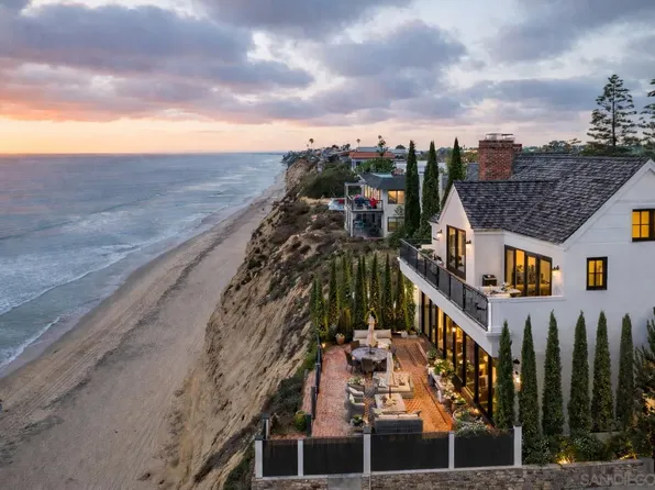 200-2 Neptune Ave, Encinitas, CA 92024