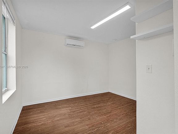 5th image of 520 NW 49th St #A