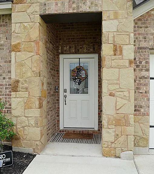 4431 Allison Dr — Photo 2