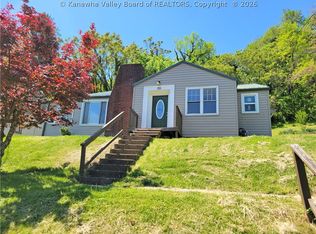333 Knollwood Dr, Charleston, WV 25302