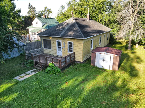 216 1st Ave SW, Baudette, MN 56623