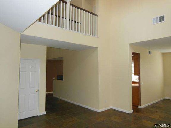 5th image of 32259 Calle Avella