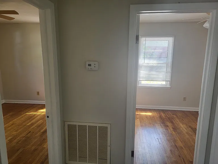 3813 Wyatt St — Photo 4