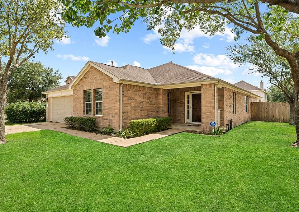 1st image of 18211 Doral Rock Court