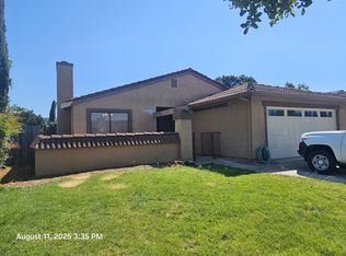 1160 Peterson Dr, Gilroy, CA 95020