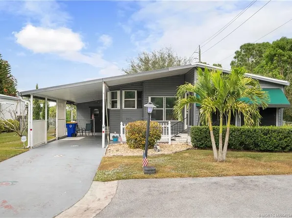 2401 SW Olds Pl, Stuart, FL 34997