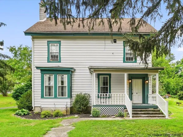 2 Penny Lane #-, Marlboro, NY 12542