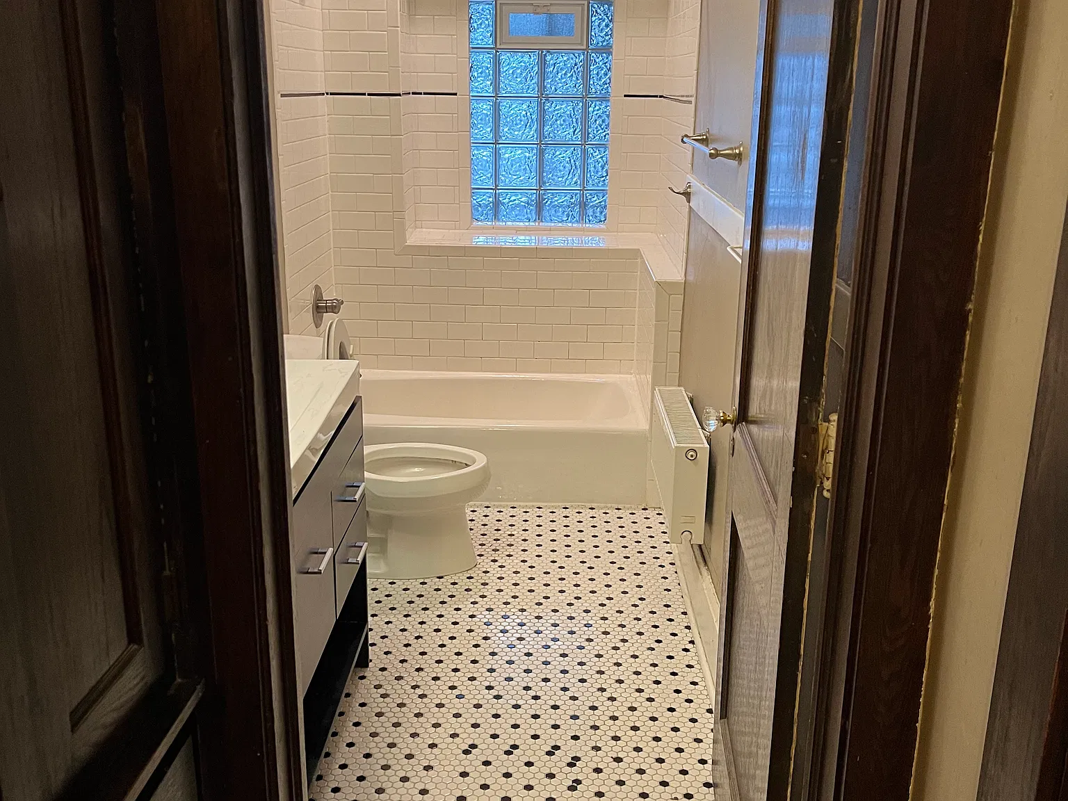 694 Grand Ave — Photo 3