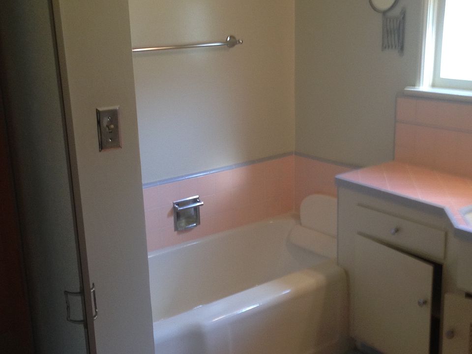 Large tiled bathroom