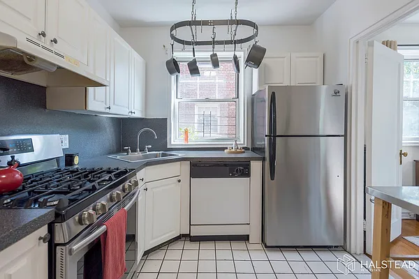 Sold by Brown Harris Stevens | media 9