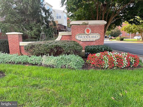 4th image of 12968 Wood Crescent Cir