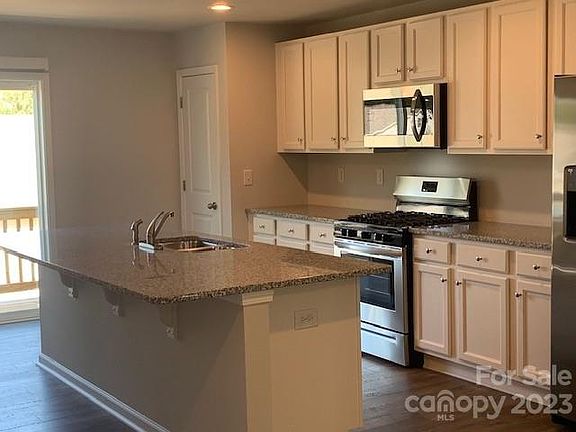 3rd image of 8388 Waxhaw Hwy
