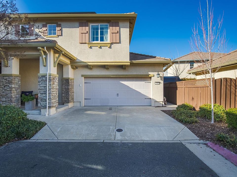 1st image of 1162 Landmark Cir